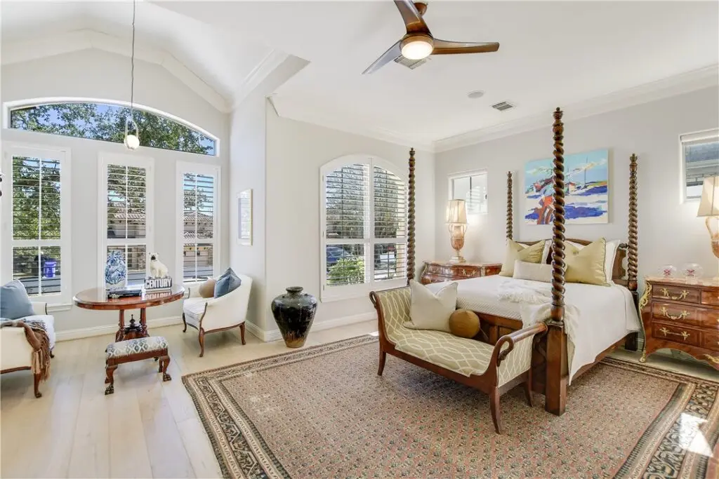 buying and selling family homes