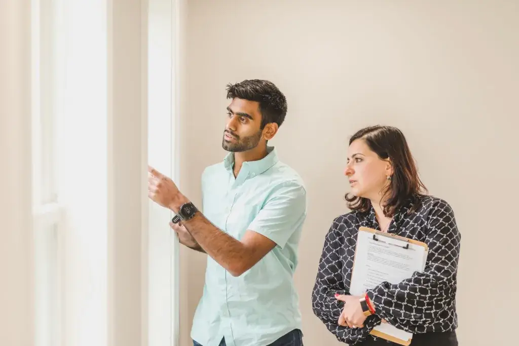 New Construction vs. Existing Homes: How to Decide What's Right for You 1 New Construction vs. Existing Homes
